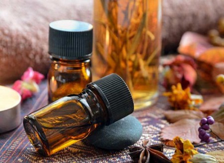 Tinh dầu đàn hương - Sandalwood Essential Oil